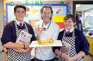 Sheldon School welcomes celebrity chef Paul Rankin