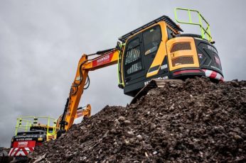 Simply funds three excavators for Hawkes Group