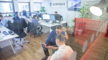 Climbing the proverbial ladder: how Bobtrade CEO Shneor Crombie is transforming the future of the building supplies market