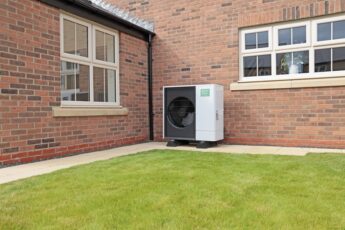 Mitsubishi Electric launches R290 heat pump to decarbonise home heating