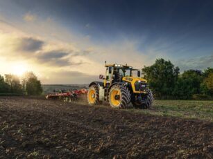 Scot Agri showcases new JCB machines at Royal Highland Show